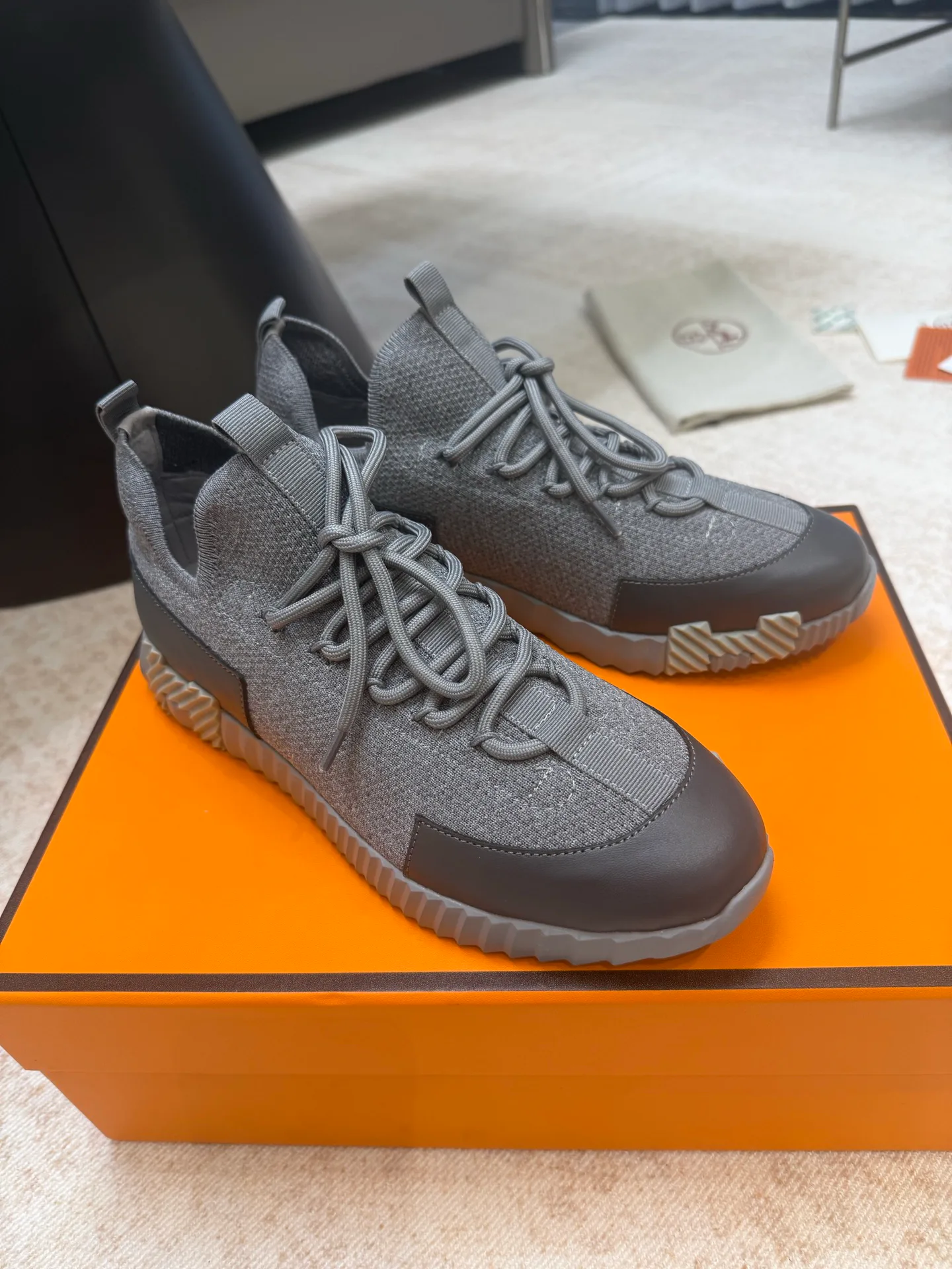 Кроссовки Женские Hermes 11628857