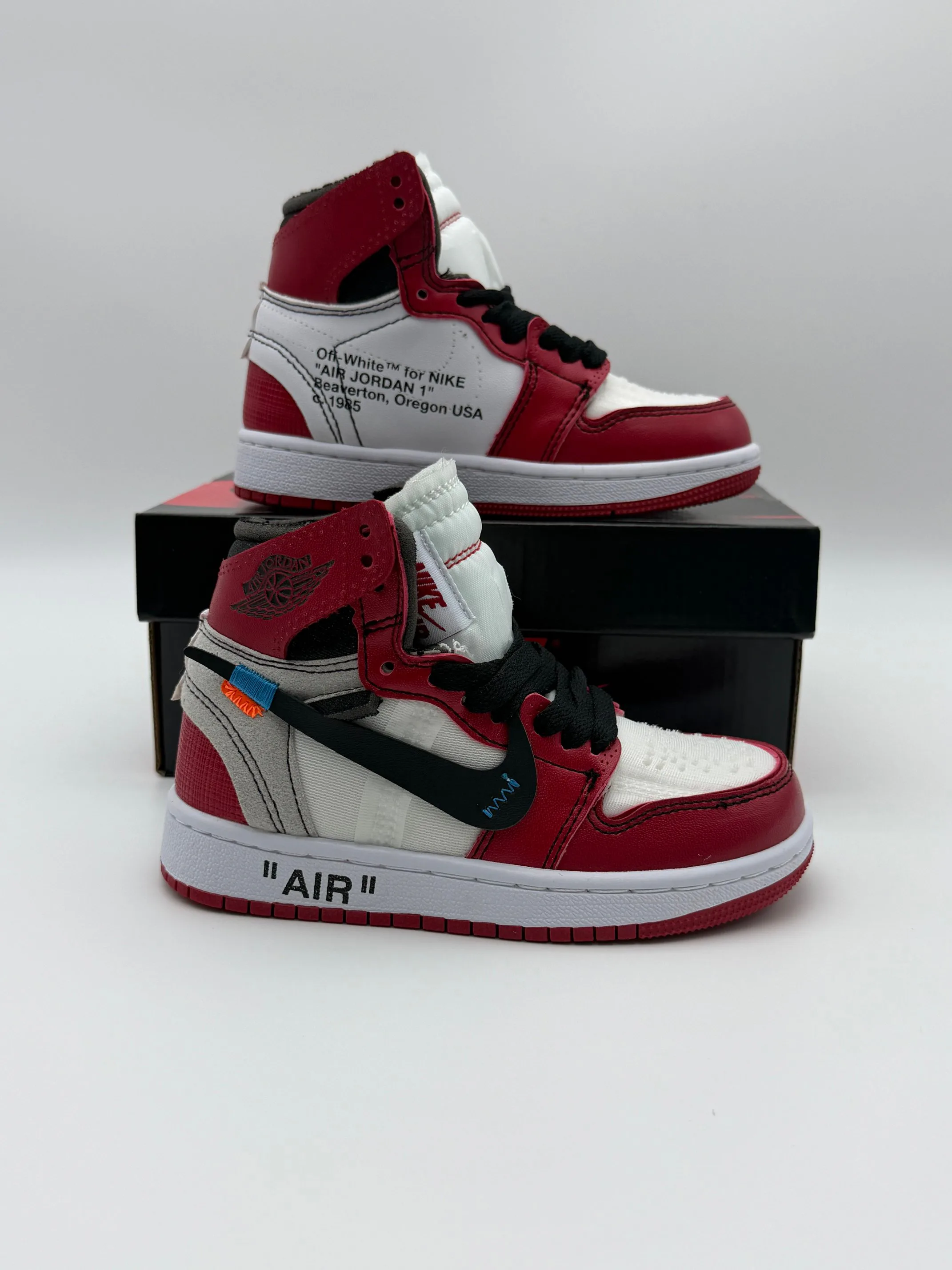 Кроссовки Женские Off-White 18647204