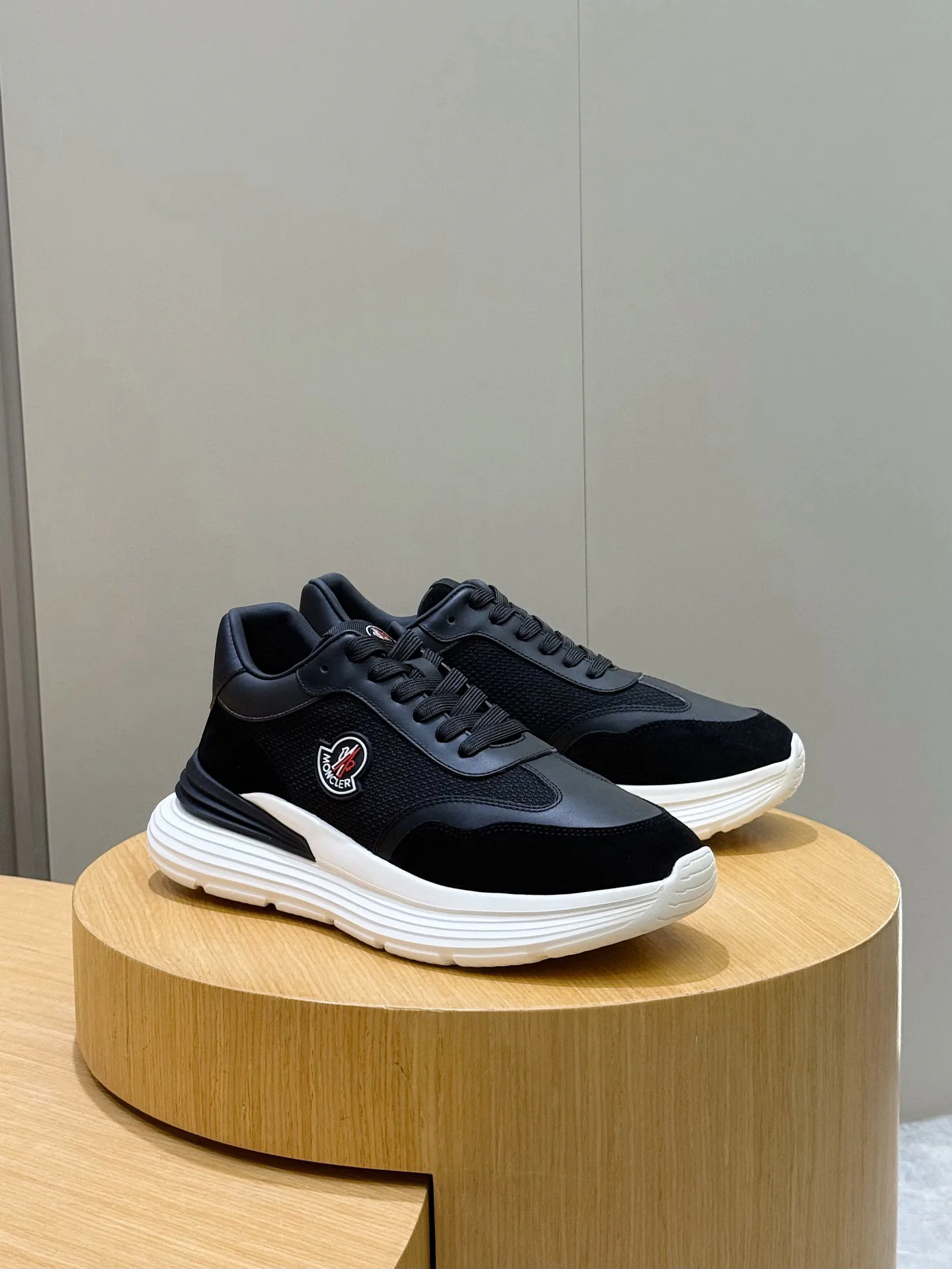 Кроссовки Мужские Moncler 2030115