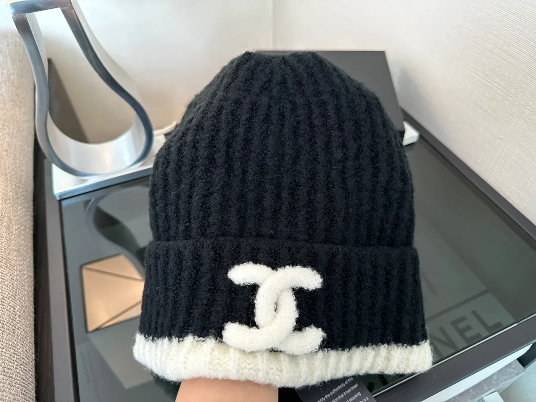 Головные Уборы Chanel 3844426