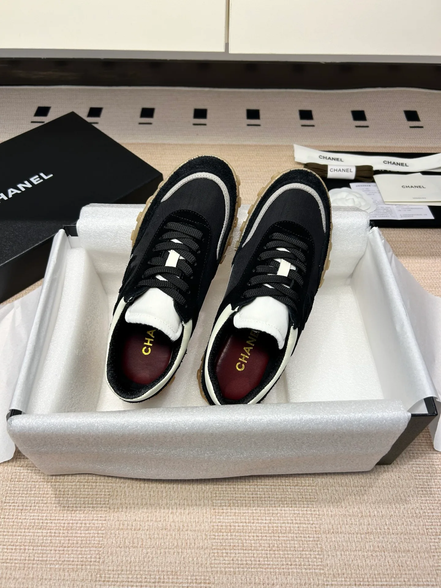 Кроссовки Женские Chanel 11579322