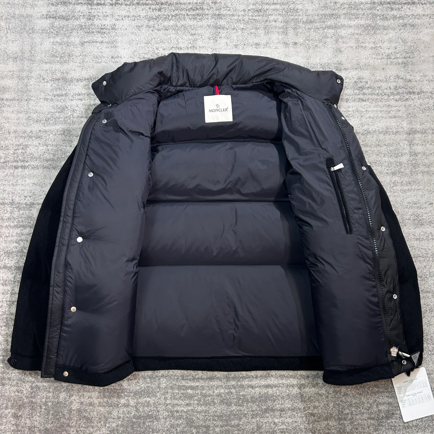 Куртки И Пуховики Женские Moncler 18205265