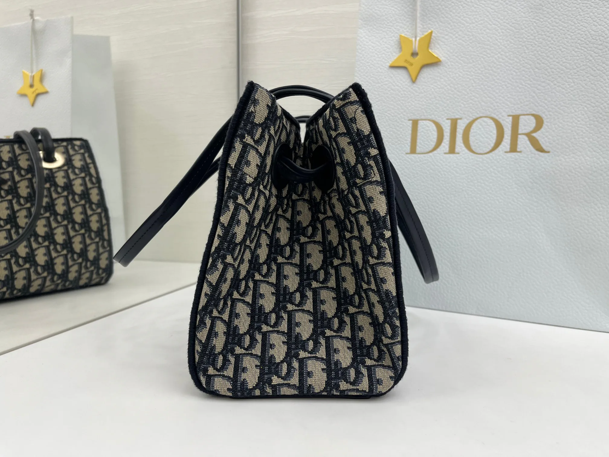 Классические Сумки Женские Christian Dior 11669077