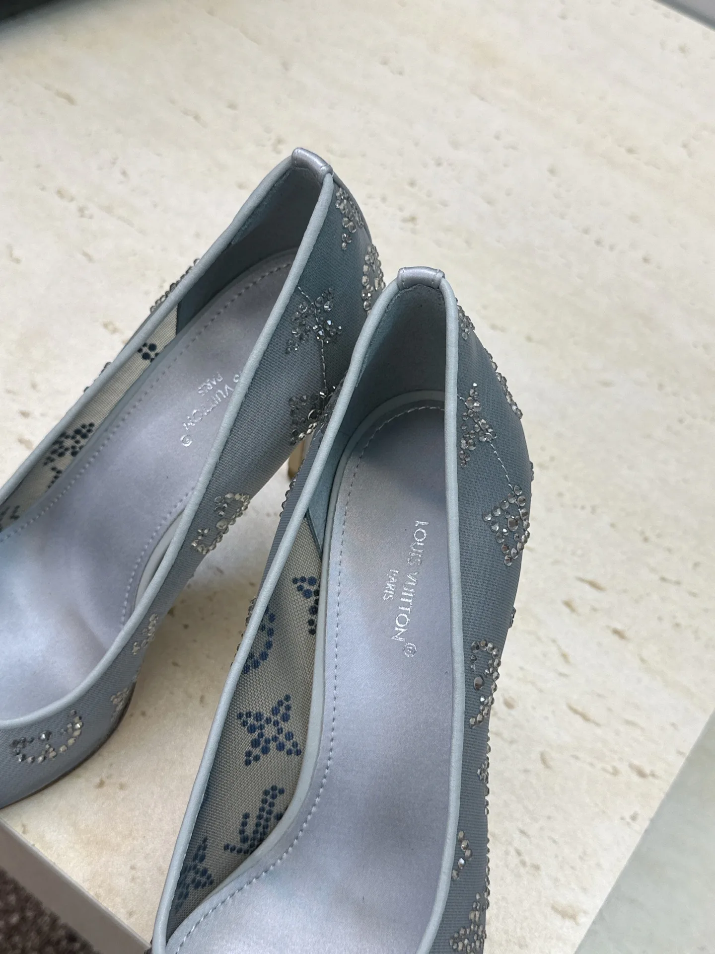 Туфли Женские Louis Vuitton 13346483