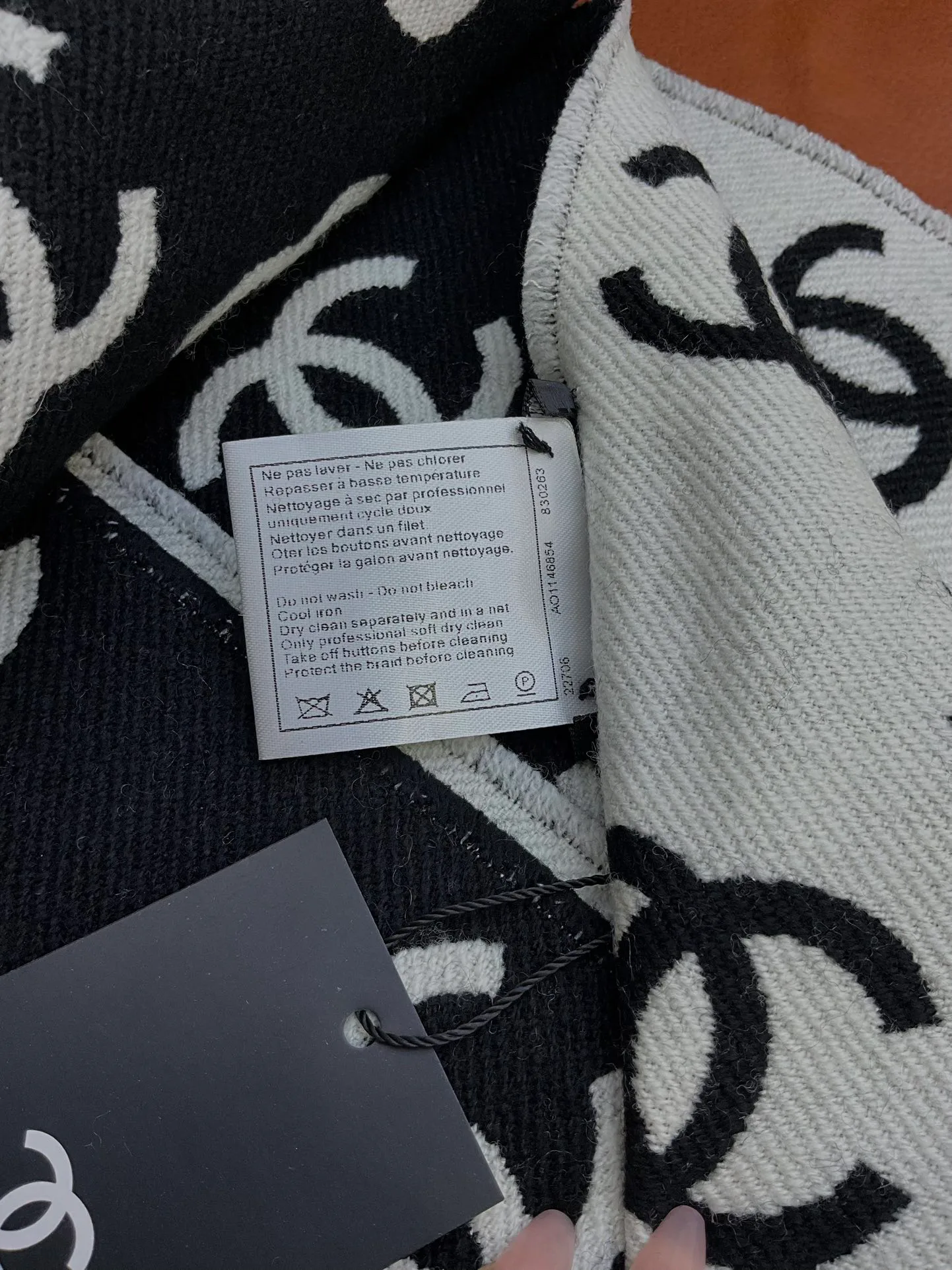 Шарфы Chanel 21815