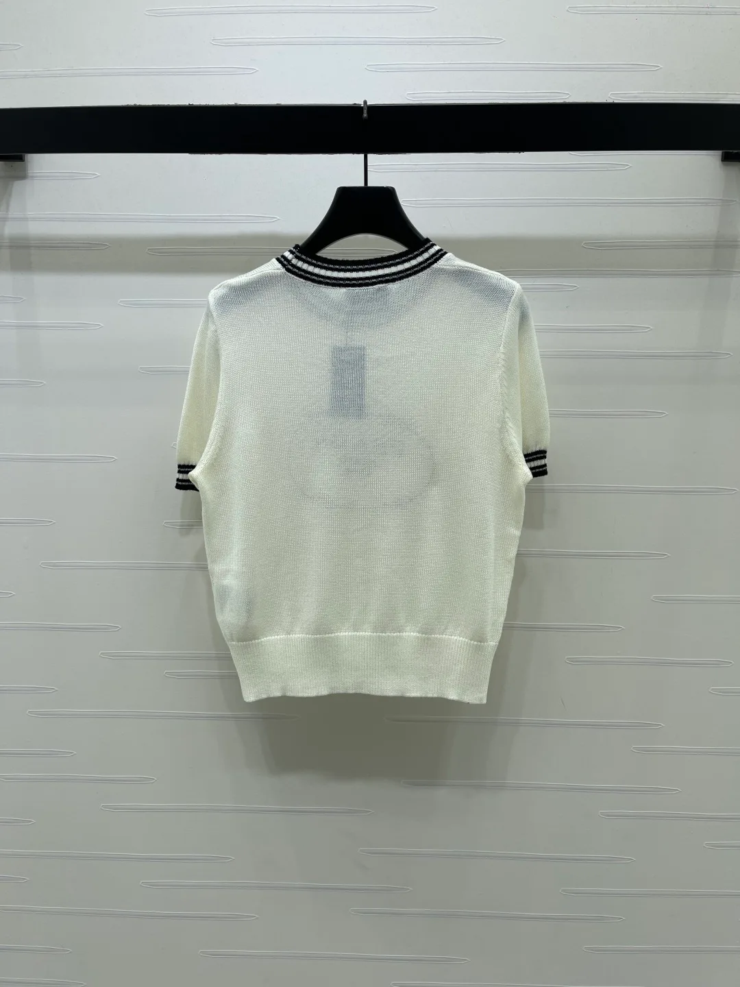 Футболки Женские Prada 17612804