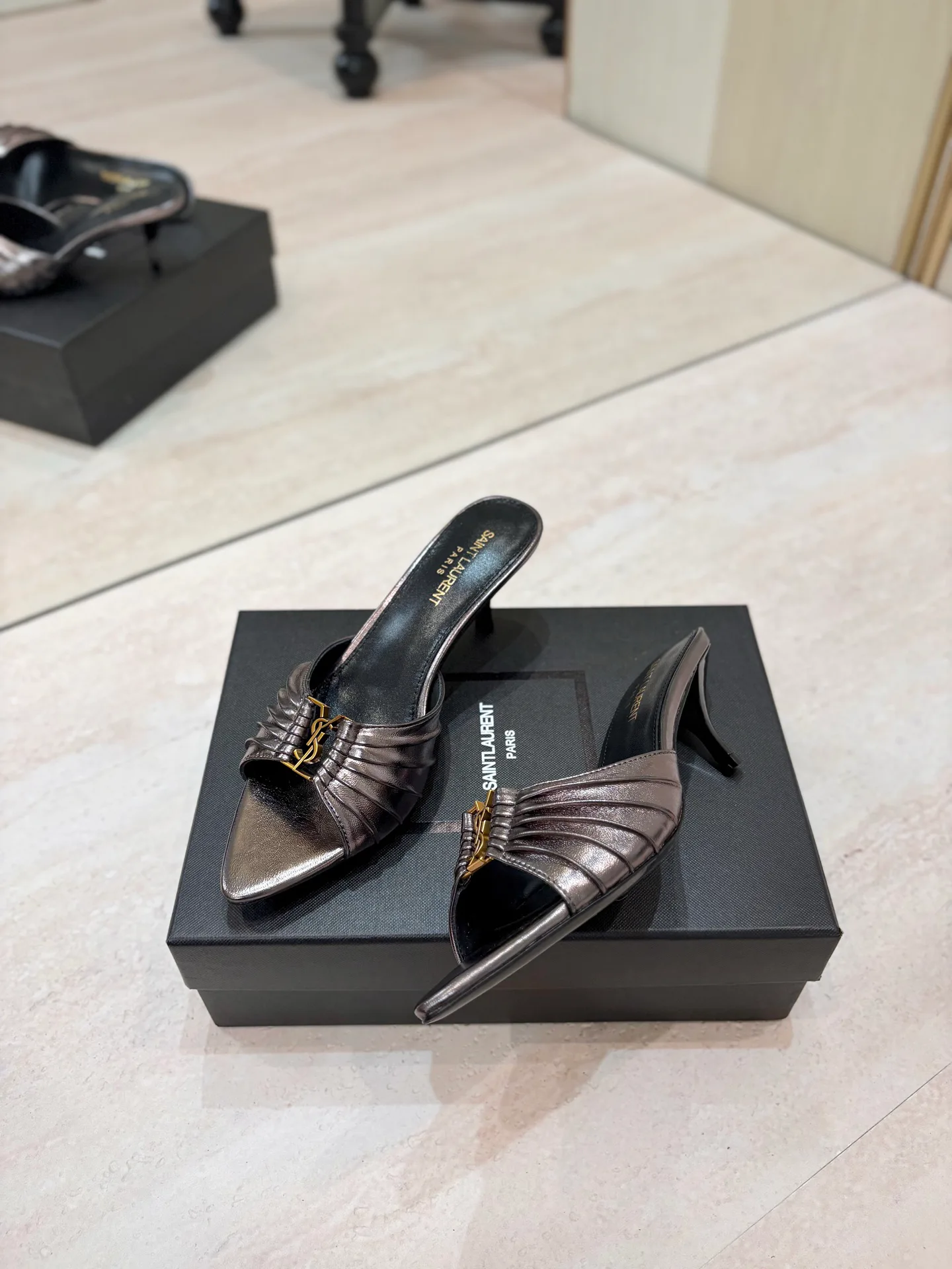 Мюли И Сабо Женские Saint Laurent 17476032