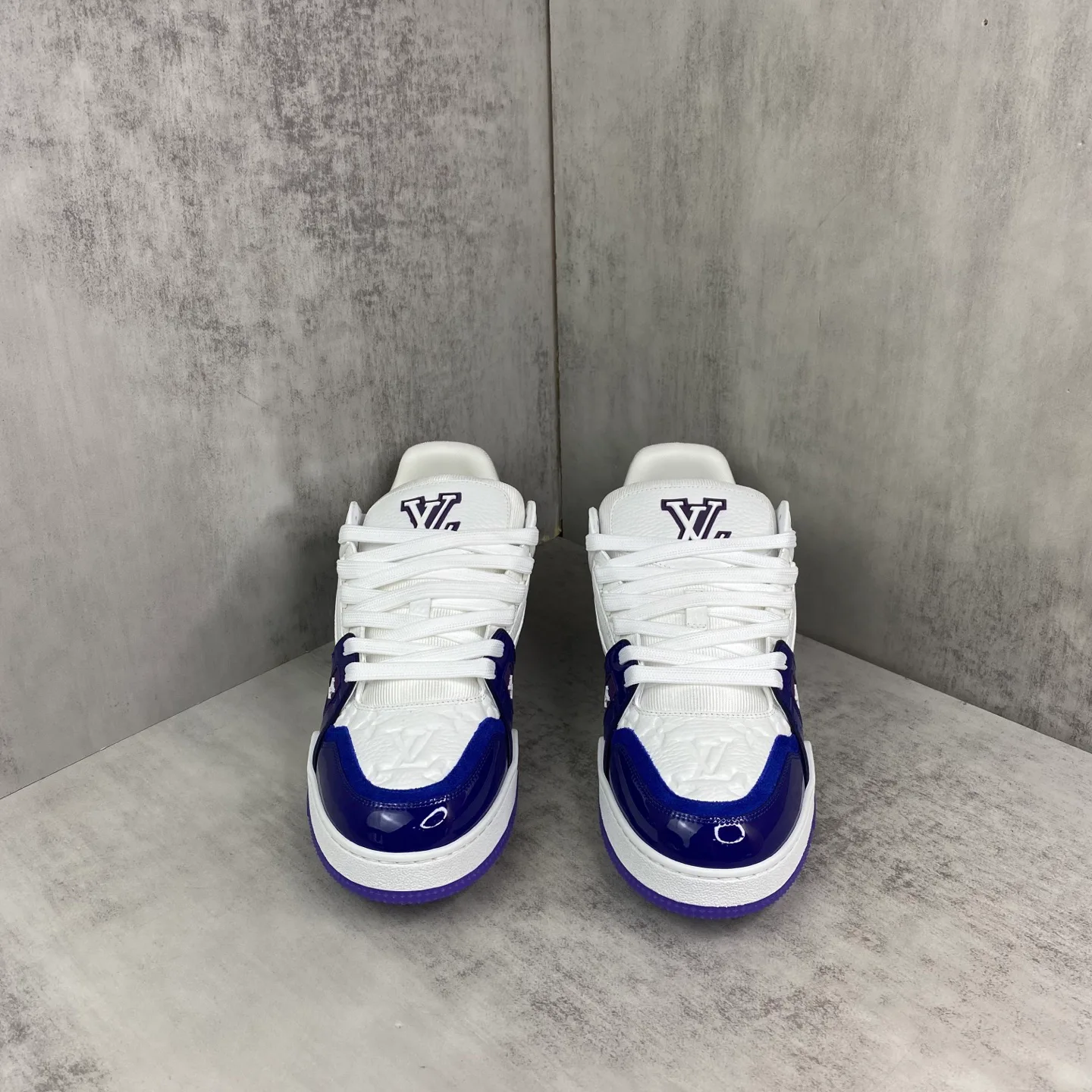 Кроссовки Женские Louis Vuitton 226858