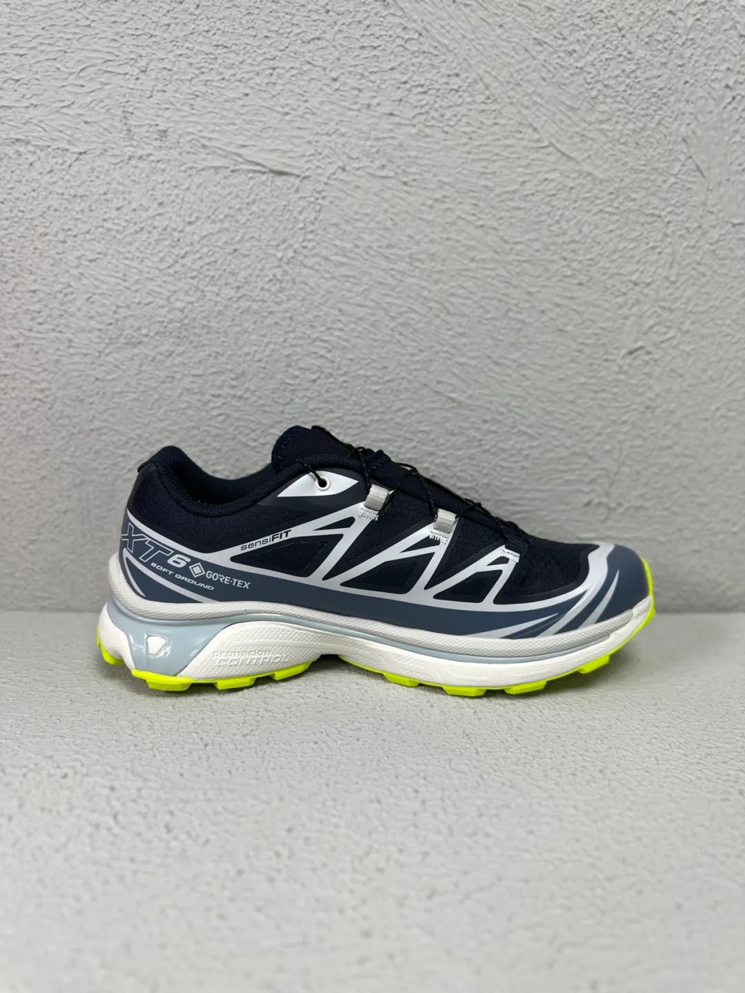 Кроссовки Женские Salomon 17962200