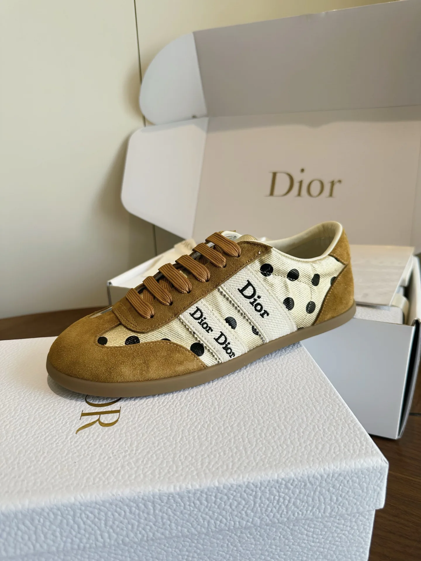 Кроссовки Женские Christian Dior 18443947