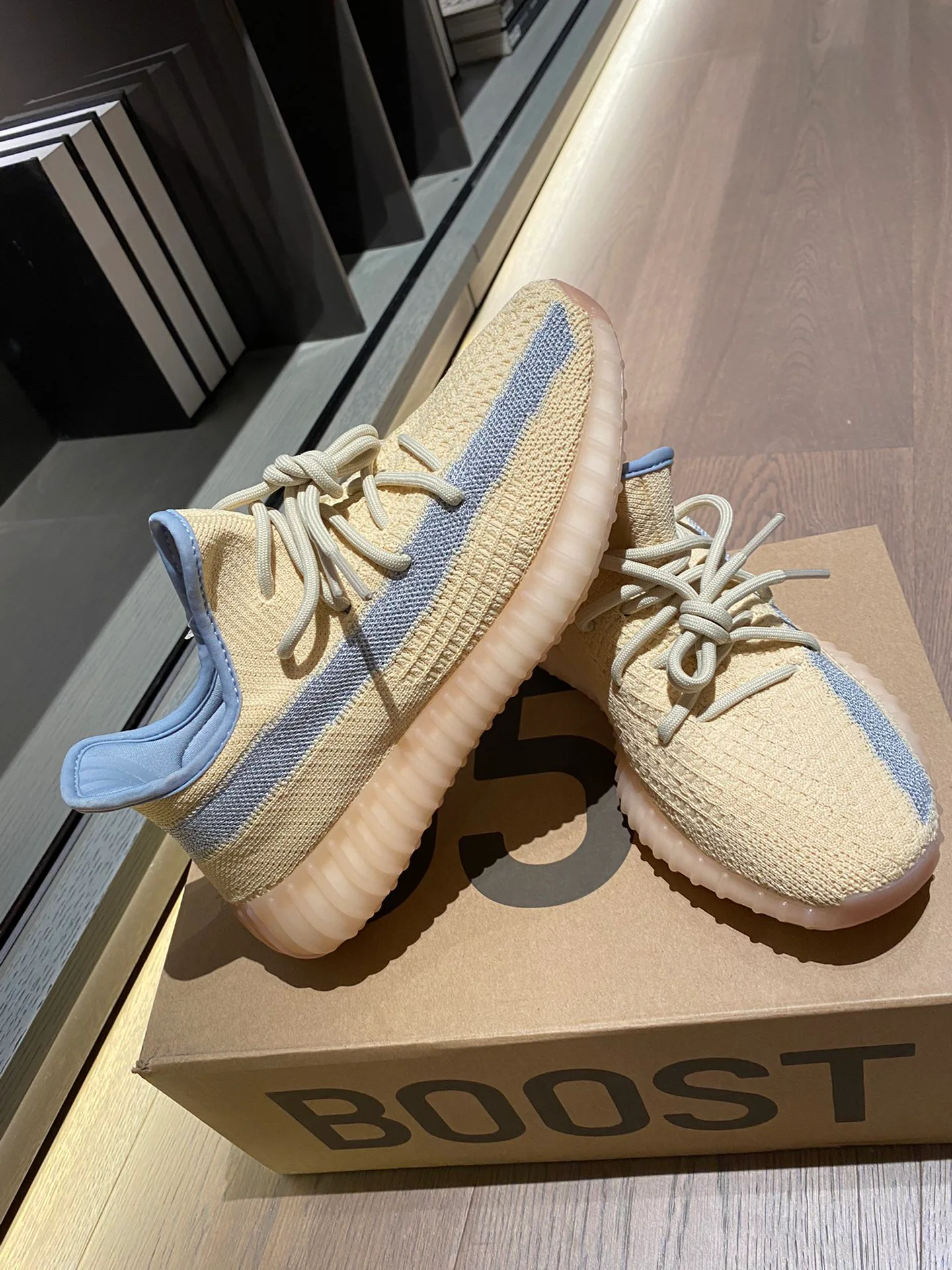 Кроссовки Женские Yeezy 1091288