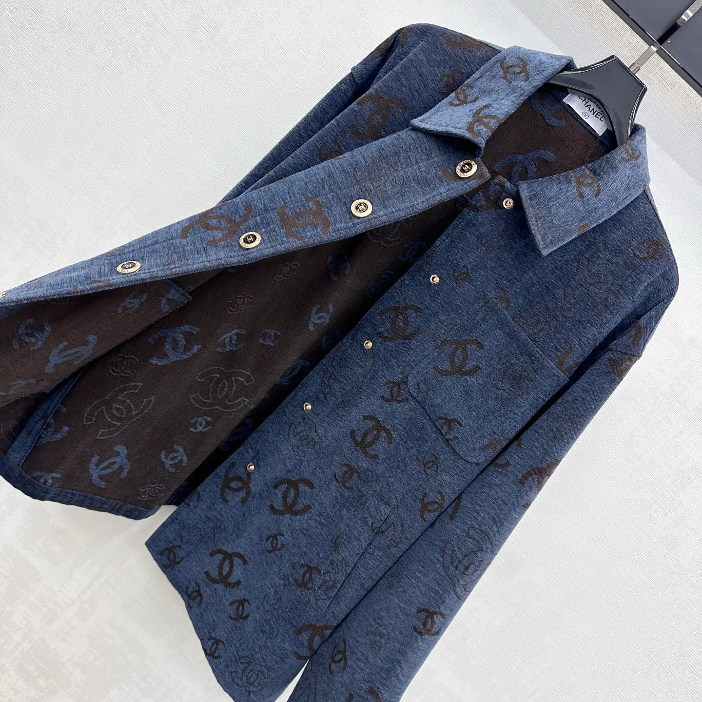 Рубашки Женские Chanel 18947116