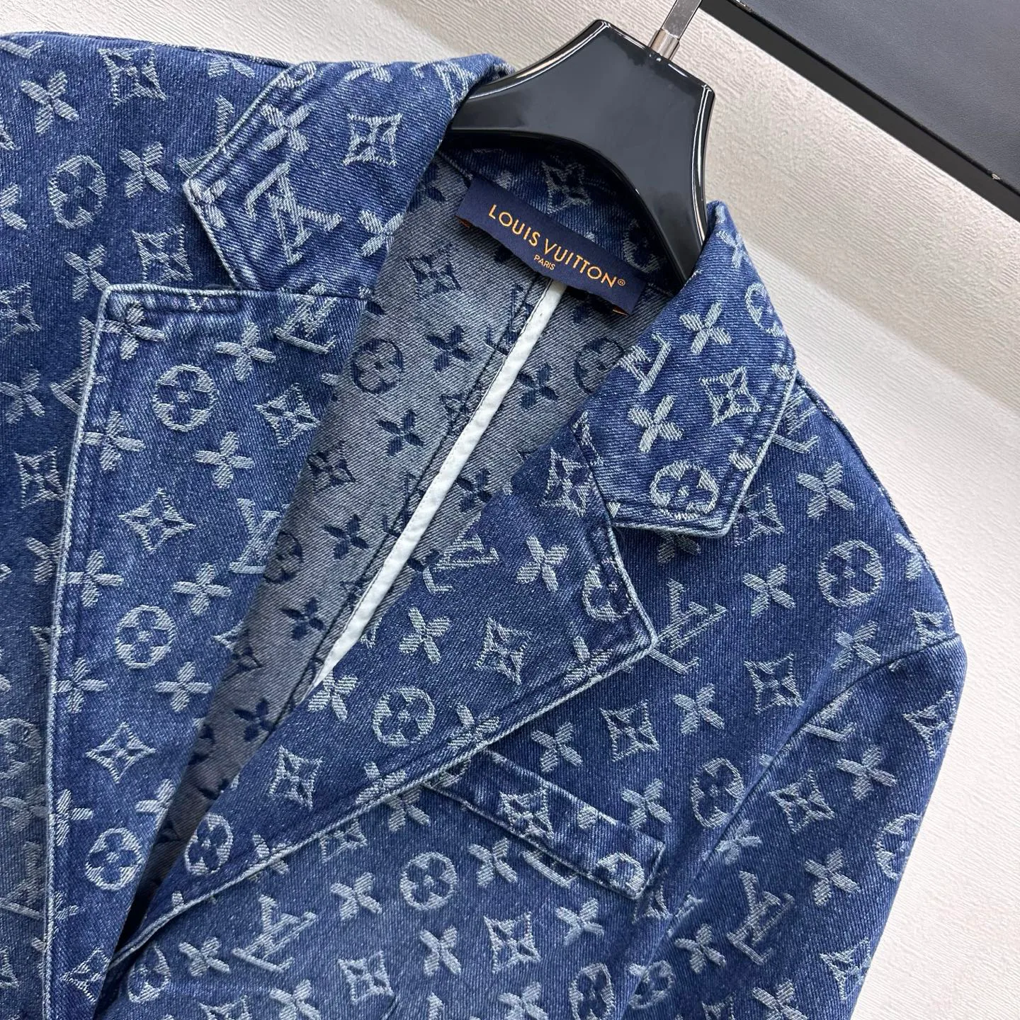 Жакеты Женские Louis Vuitton 18279137