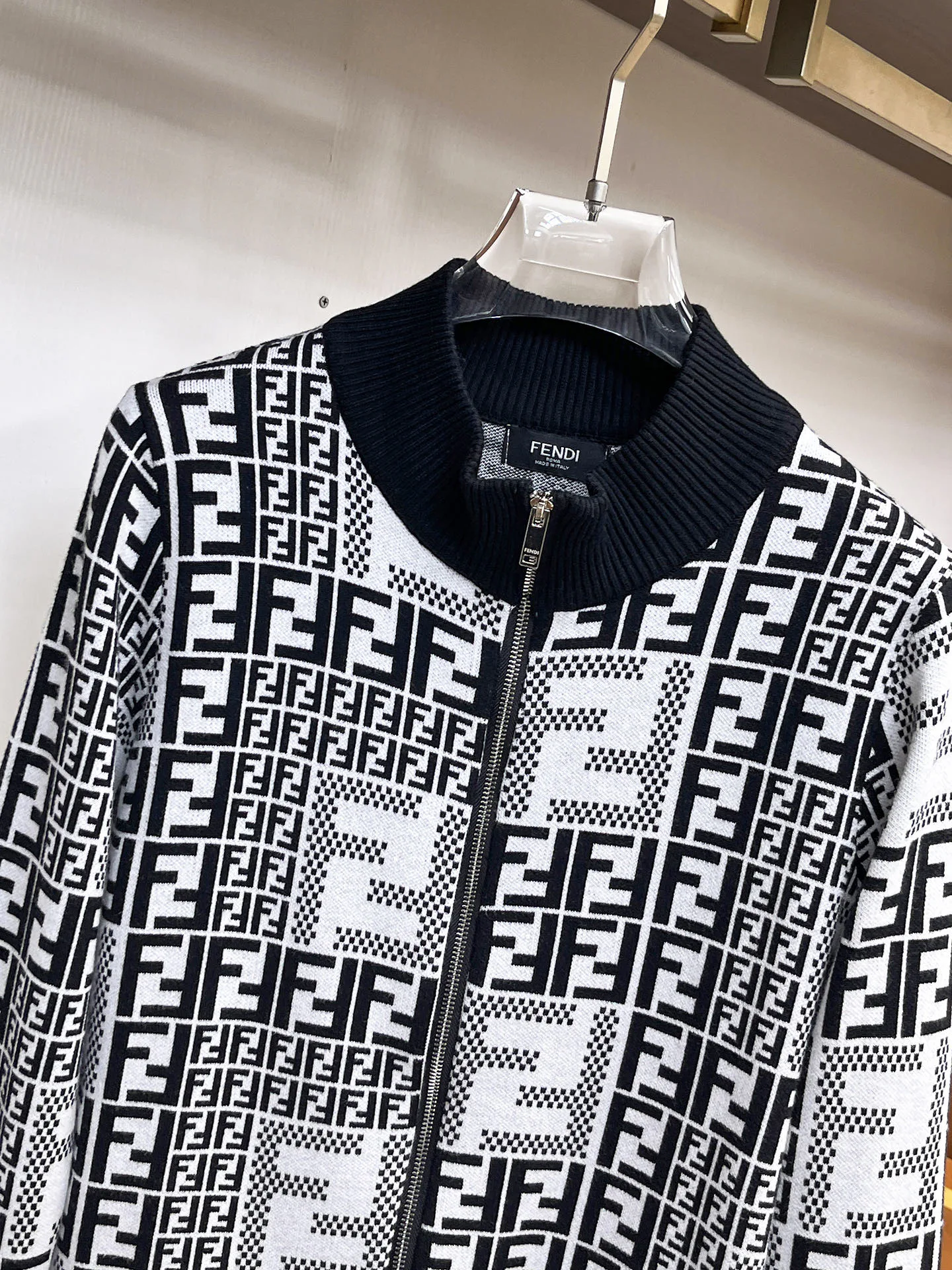 Джемперы И Свитеры Женские Fendi 1273895