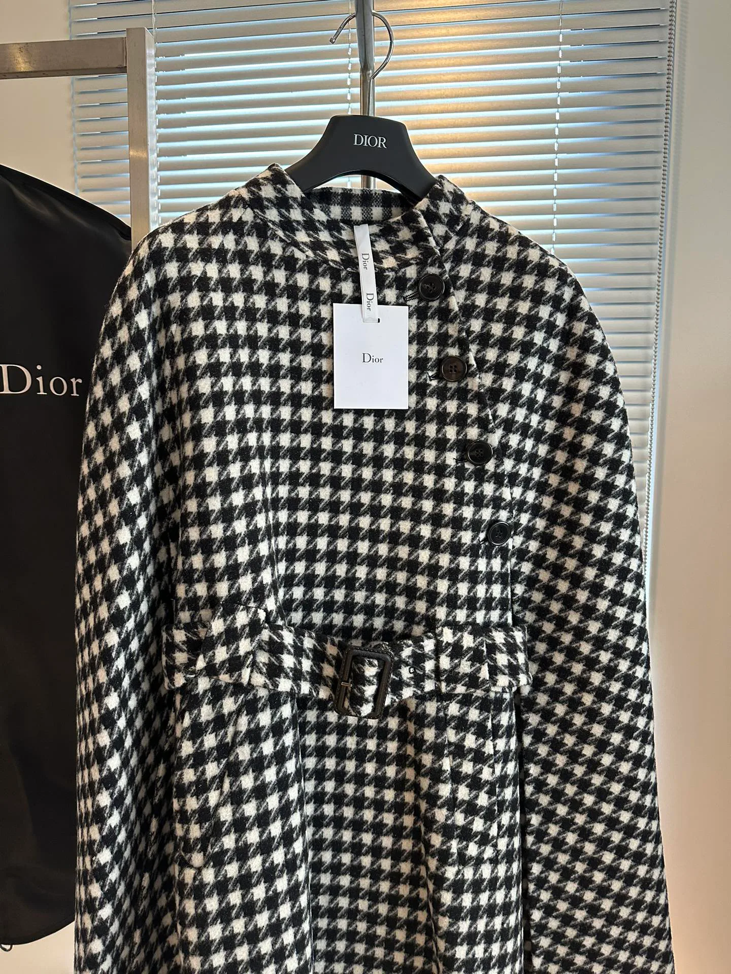 Куртки И Пуховики Женские Christian Dior 3926