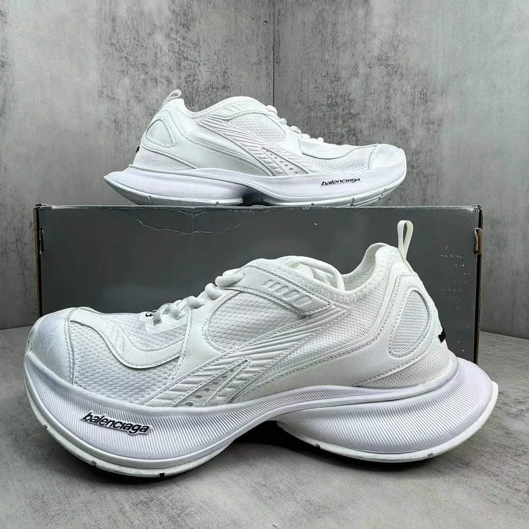 Кроссовки Женские Balenciaga 11705488