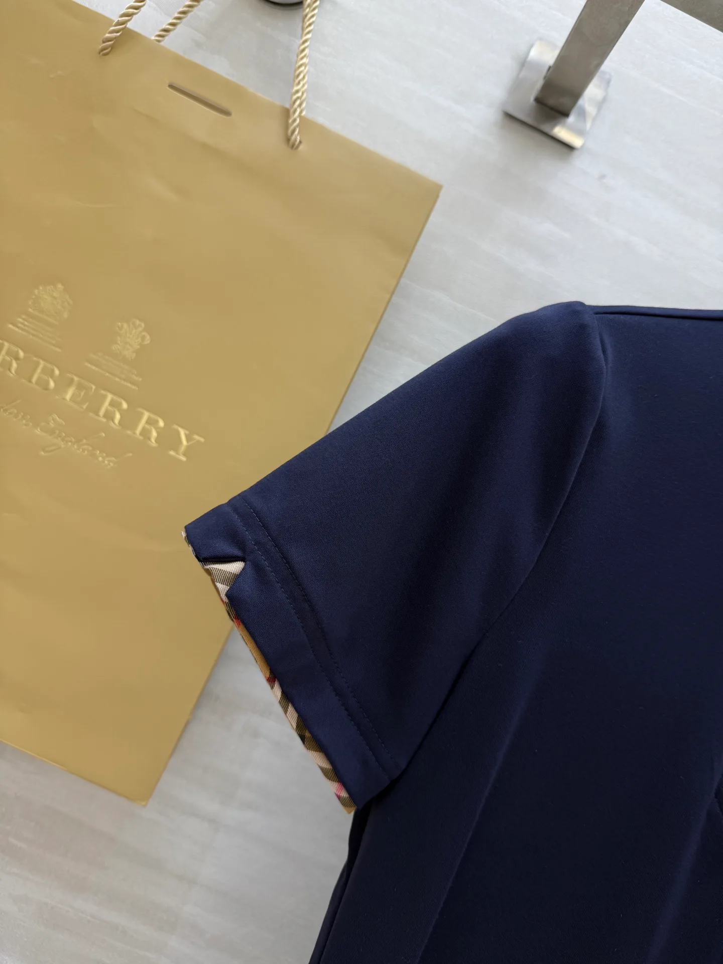 Рубашки Женские Burberry 12838353