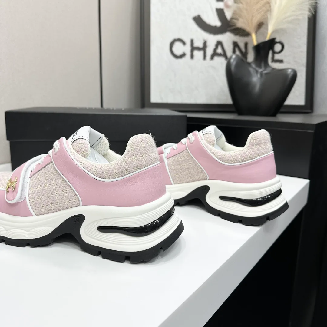 Кроссовки Женские Chanel 11463035