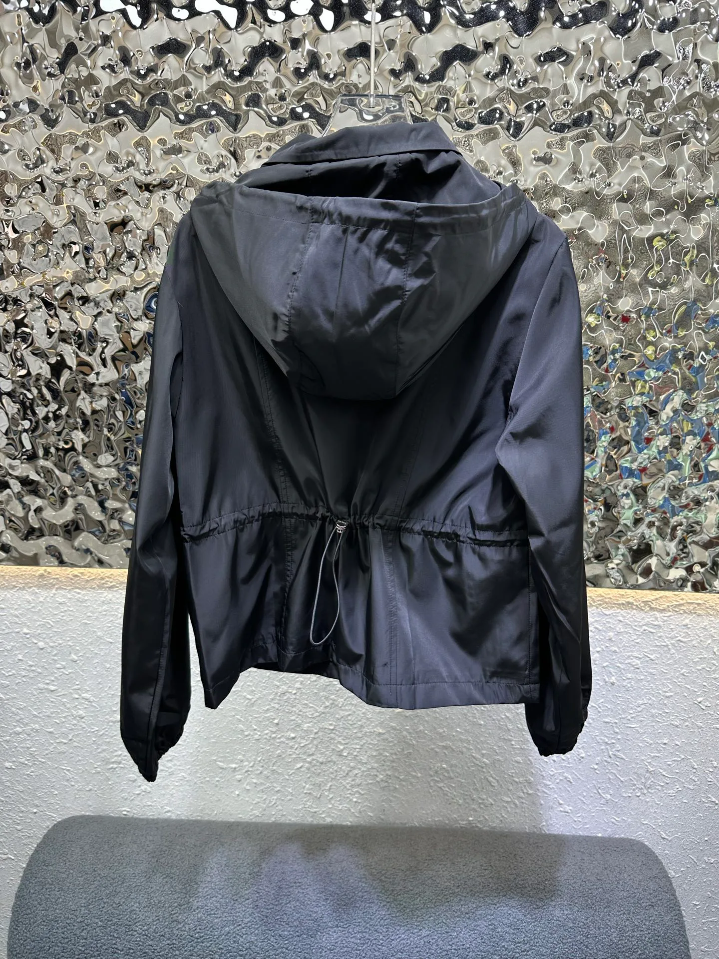 Куртки И Пуховики Женские Prada 18594338