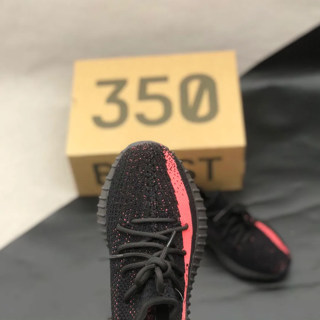 Кроссовки Женские Yeezy 17388166