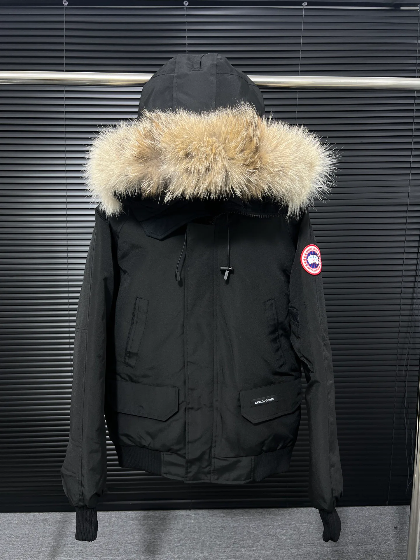 Куртки И Пуховики Женские Canada Goose 5380608