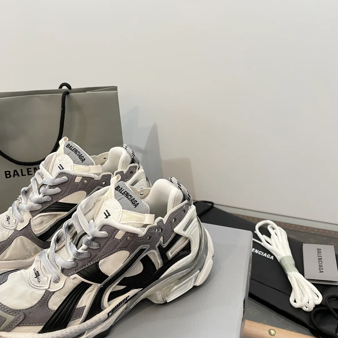 Кроссовки Женские Balenciaga 12558