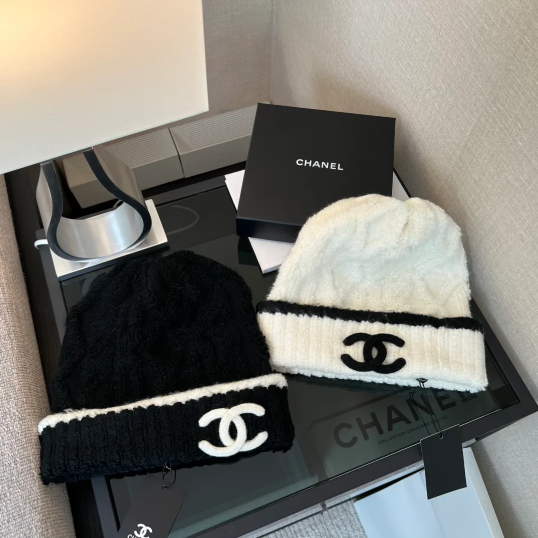 Головные Уборы Chanel 3844432
