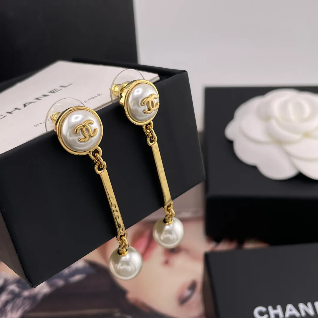 Бижутерия Chanel 17463549