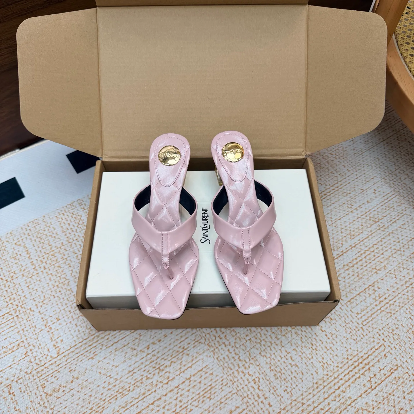 Босоножки Женские Saint Laurent 17604546