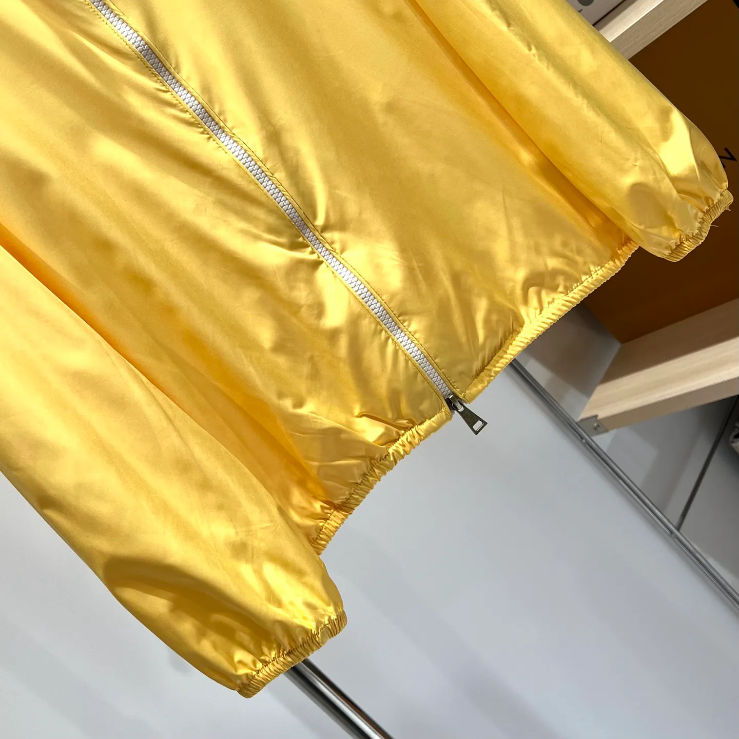 Куртки И Пуховики Женские Moncler 12687065