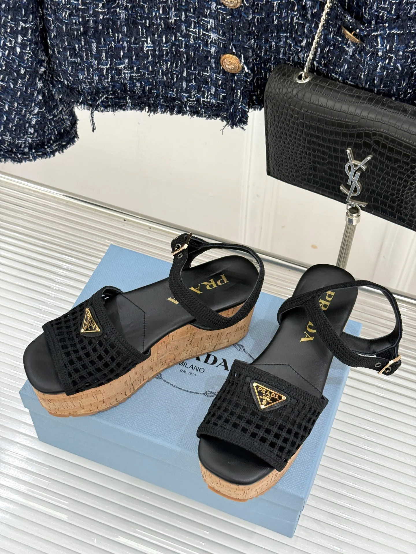 Босоножки Женские Prada 17896699