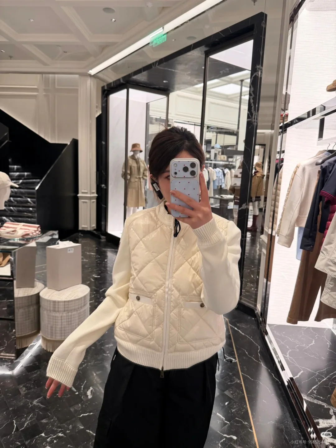 Куртки И Пуховики Женские Moncler 18159542