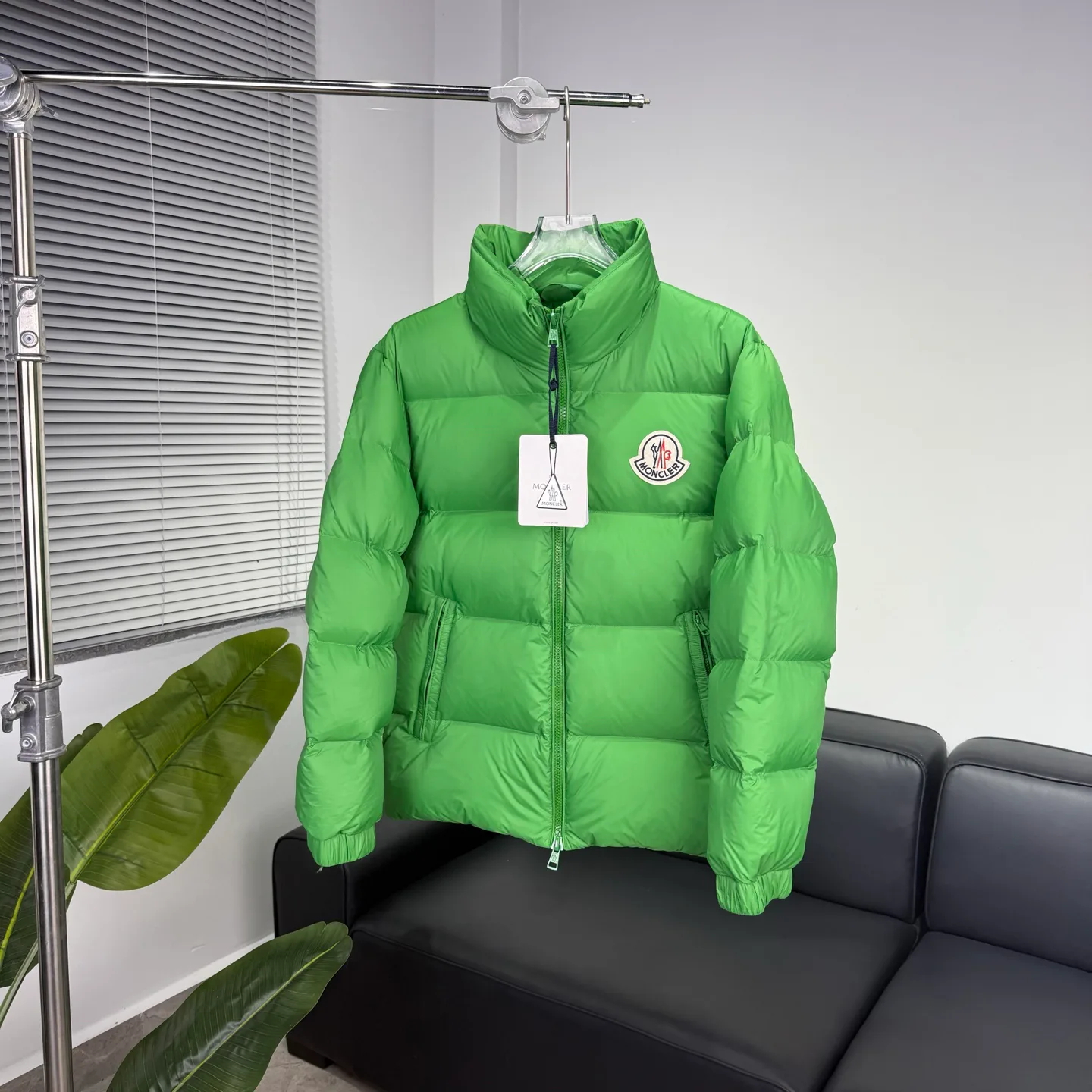 Куртки И Пуховики Женские Moncler 18415638