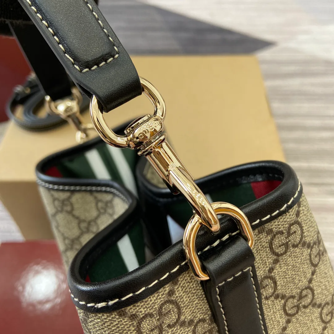 Классические Сумки Женские Gucci 11872188