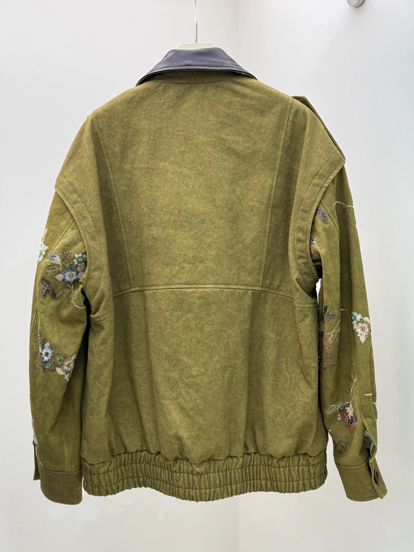 Куртки И Пуховики Женские Bottega Veneta 29889