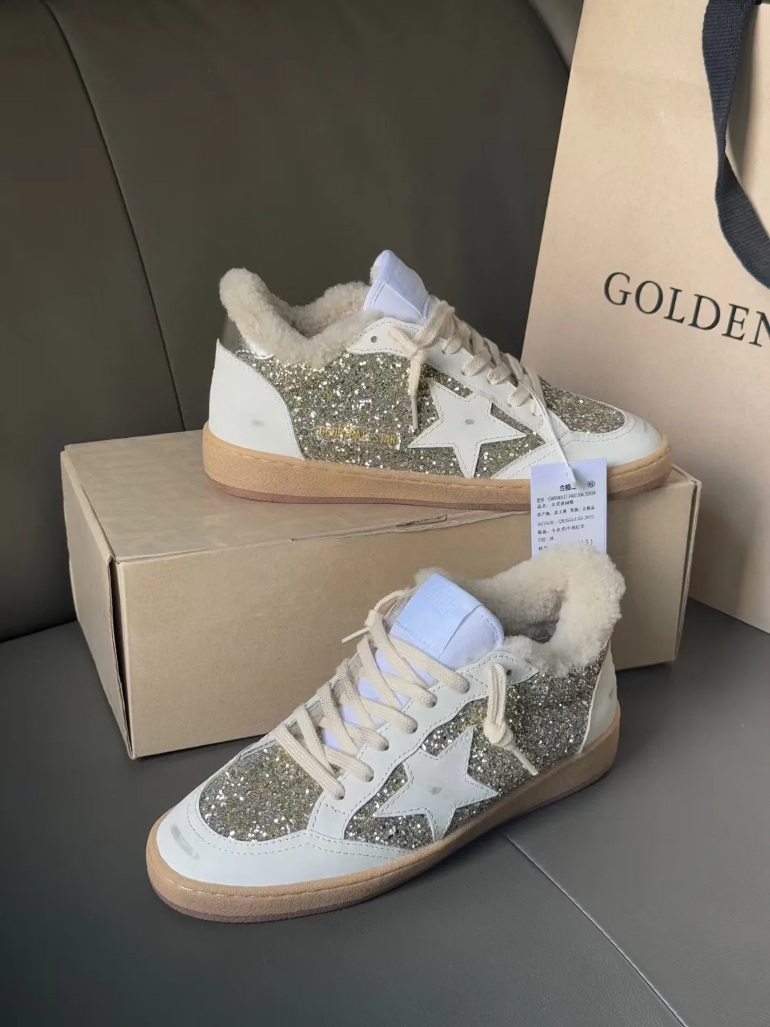 Кроссовки Женские Golden Goose 19671157