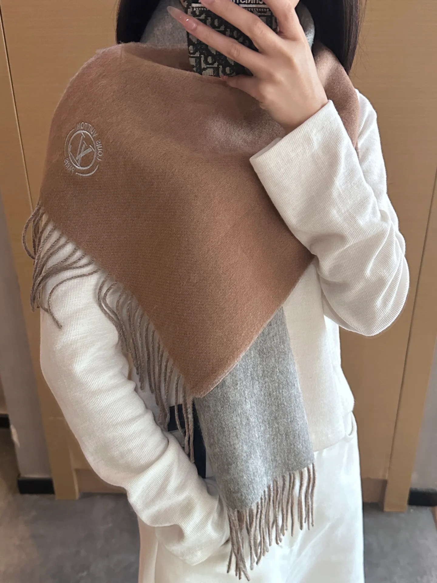 Шарфы Louis Vuitton 73124
