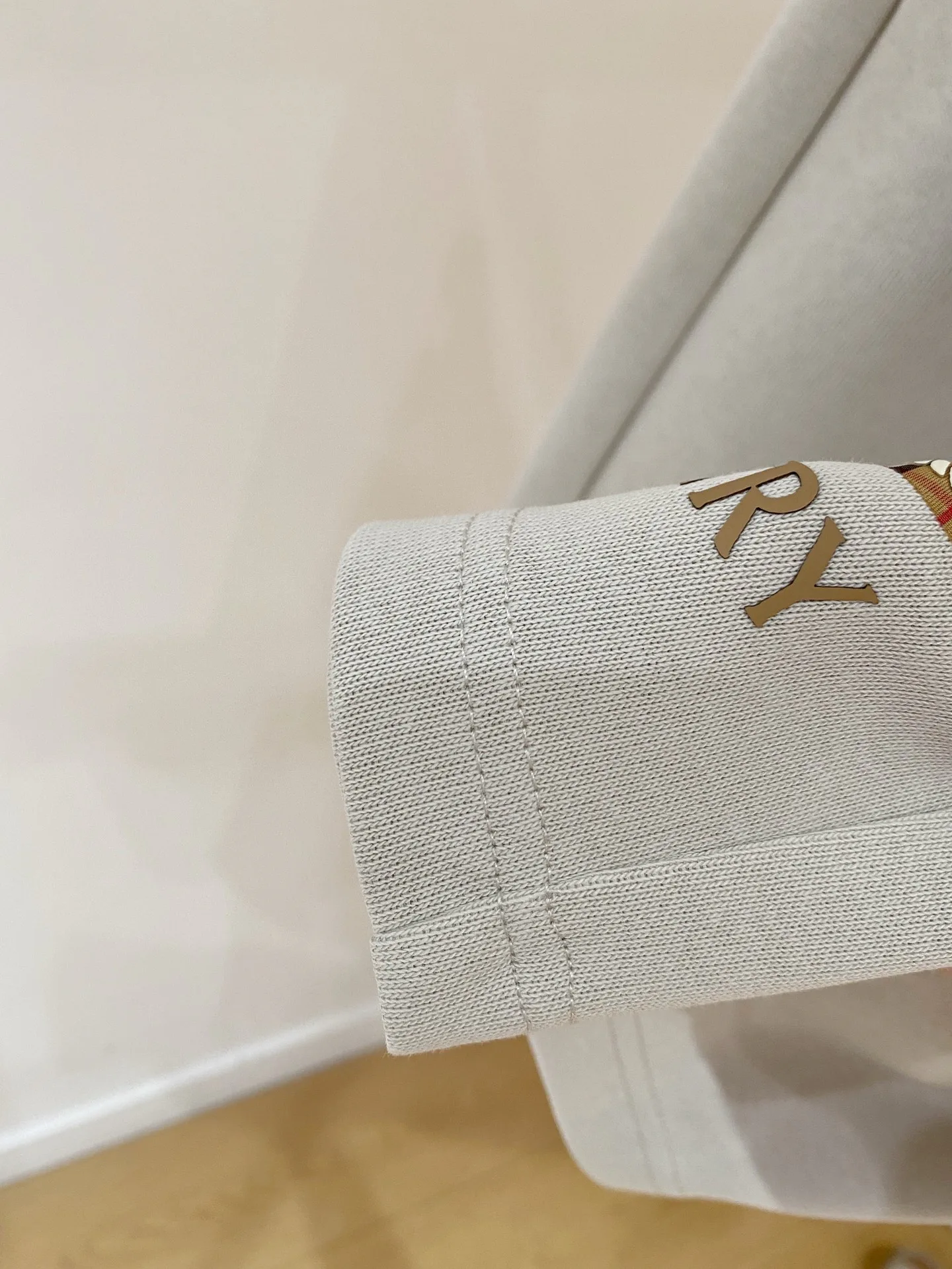 Шорты Мужские Burberry 18246958