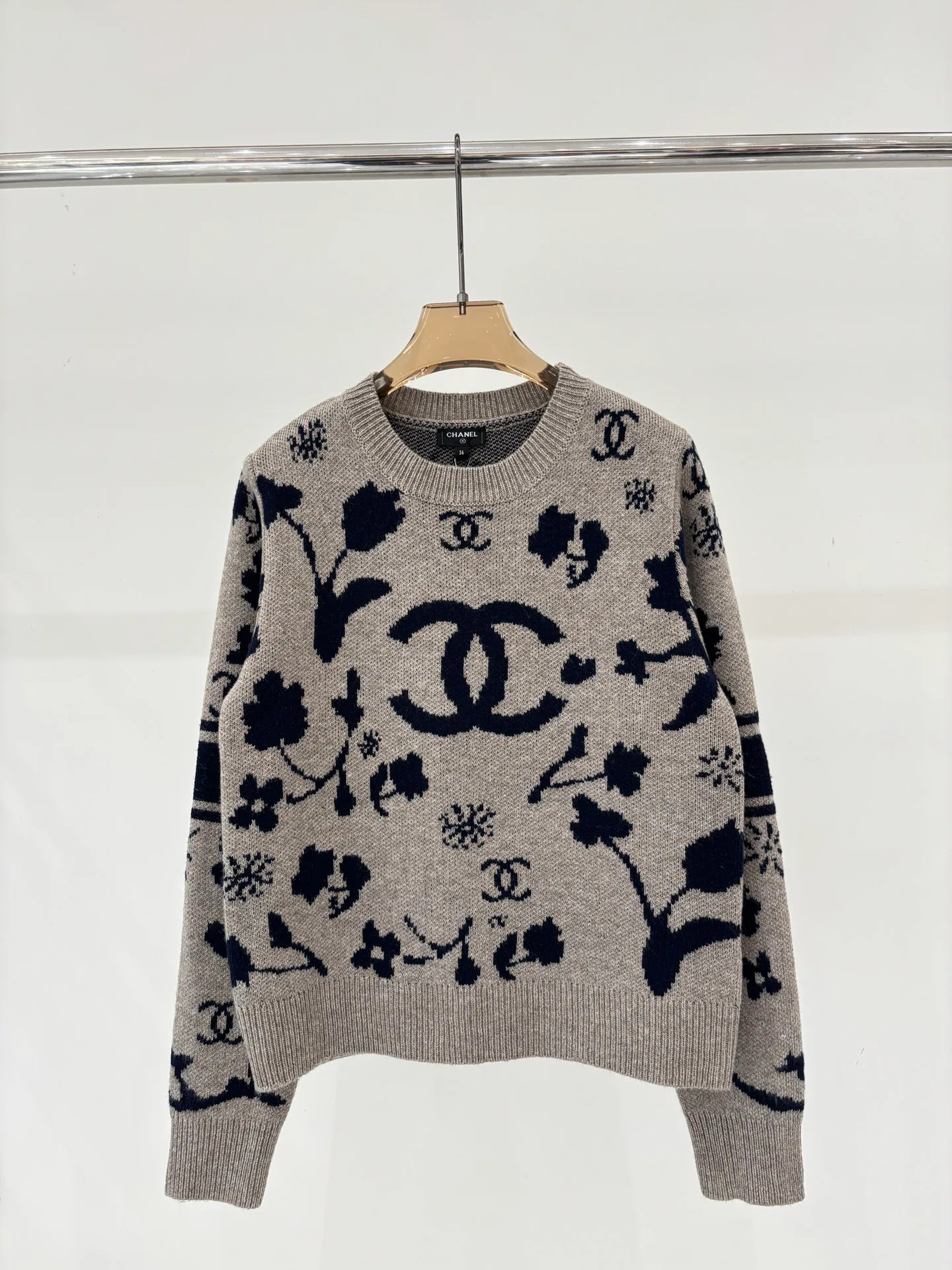 Джемперы И Свитеры Женские Chanel 925255