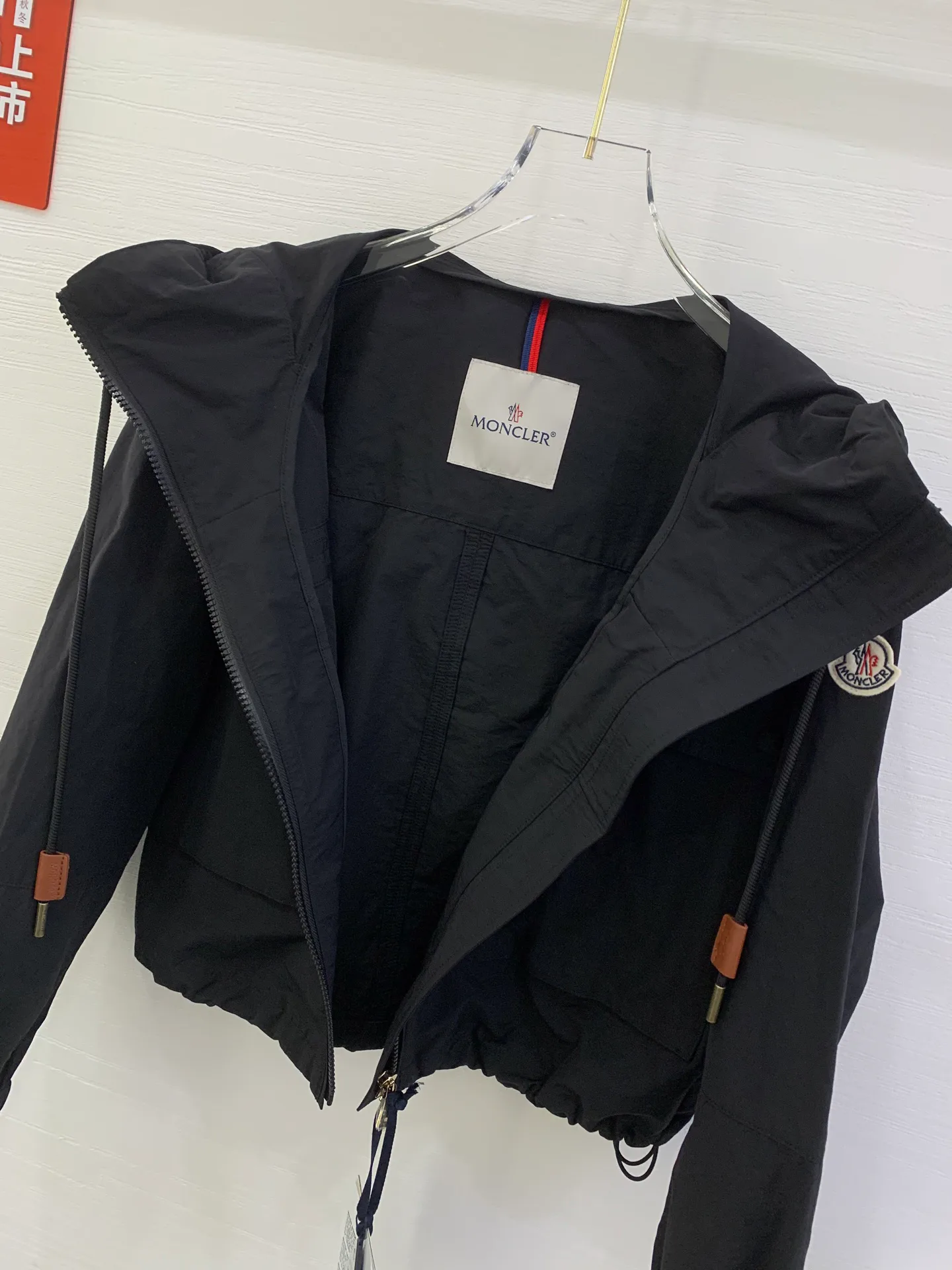 Куртки И Пуховики Женские Moncler 11489468