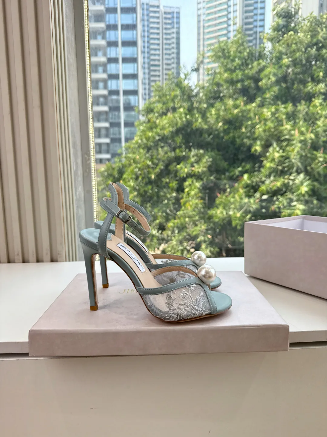 Босоножки Женские Jimmy Choo 19673692