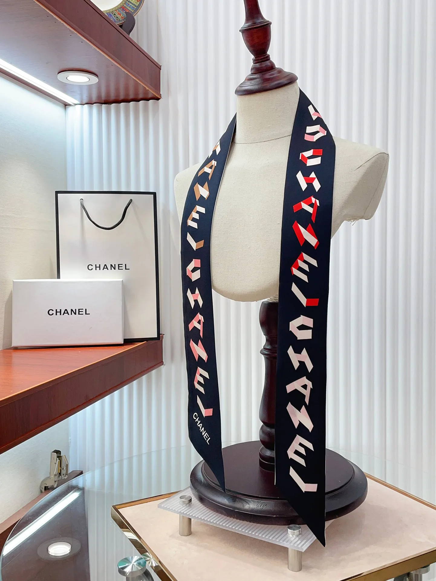 Платки Chanel 11882938