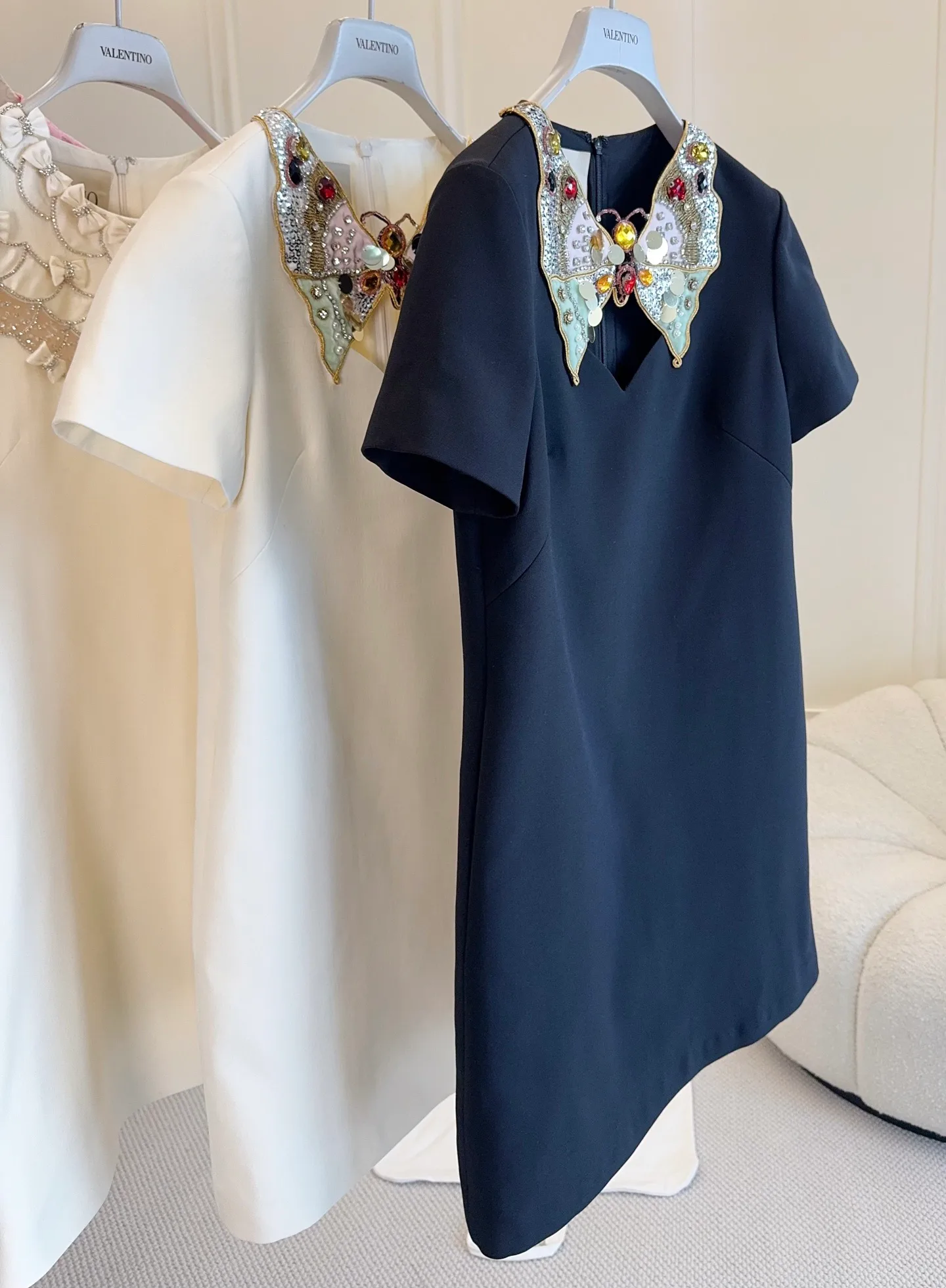 Платья Женские Valentino 11220249