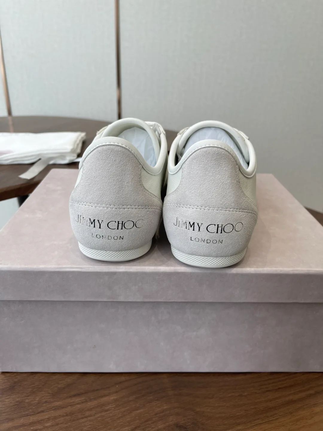 Кроссовки Женские Jimmy Choo 1968261