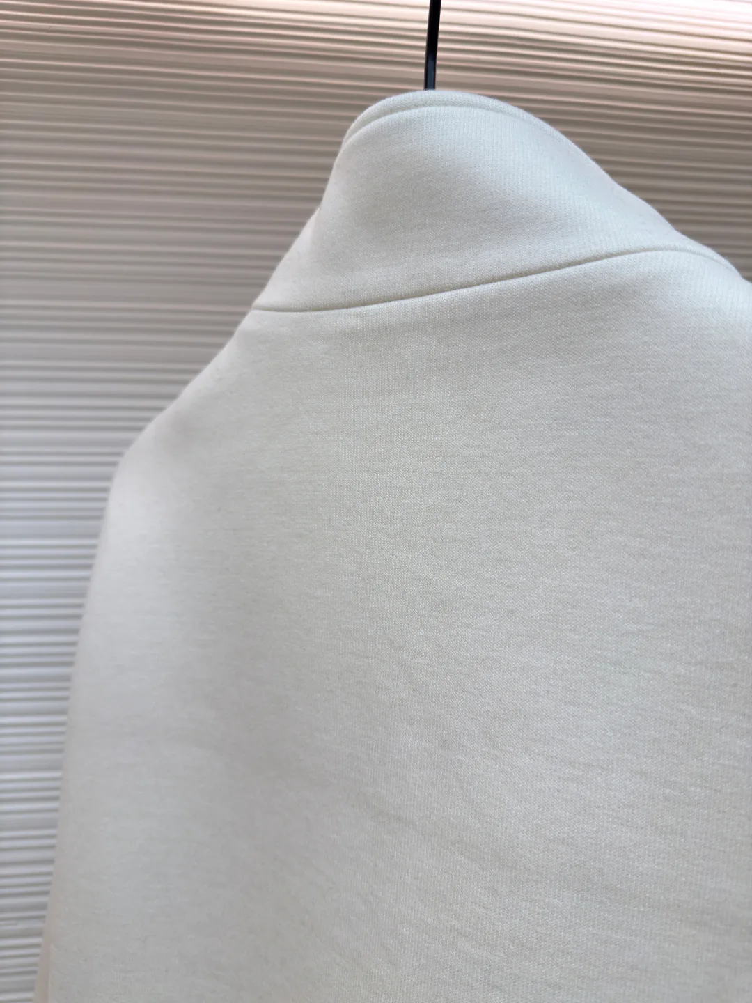 Куртки И Пуховики Женские Loro Piana 84520