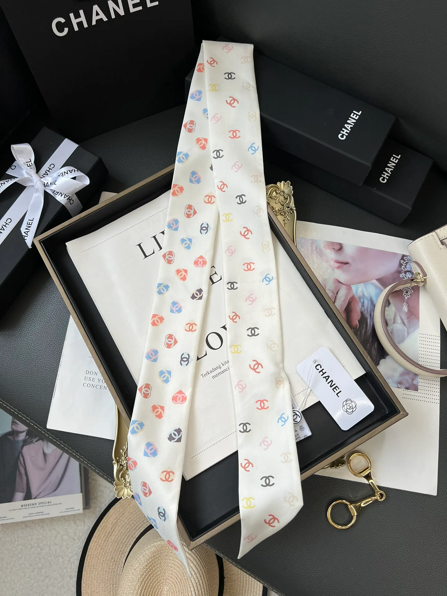 Платки Chanel 18675584