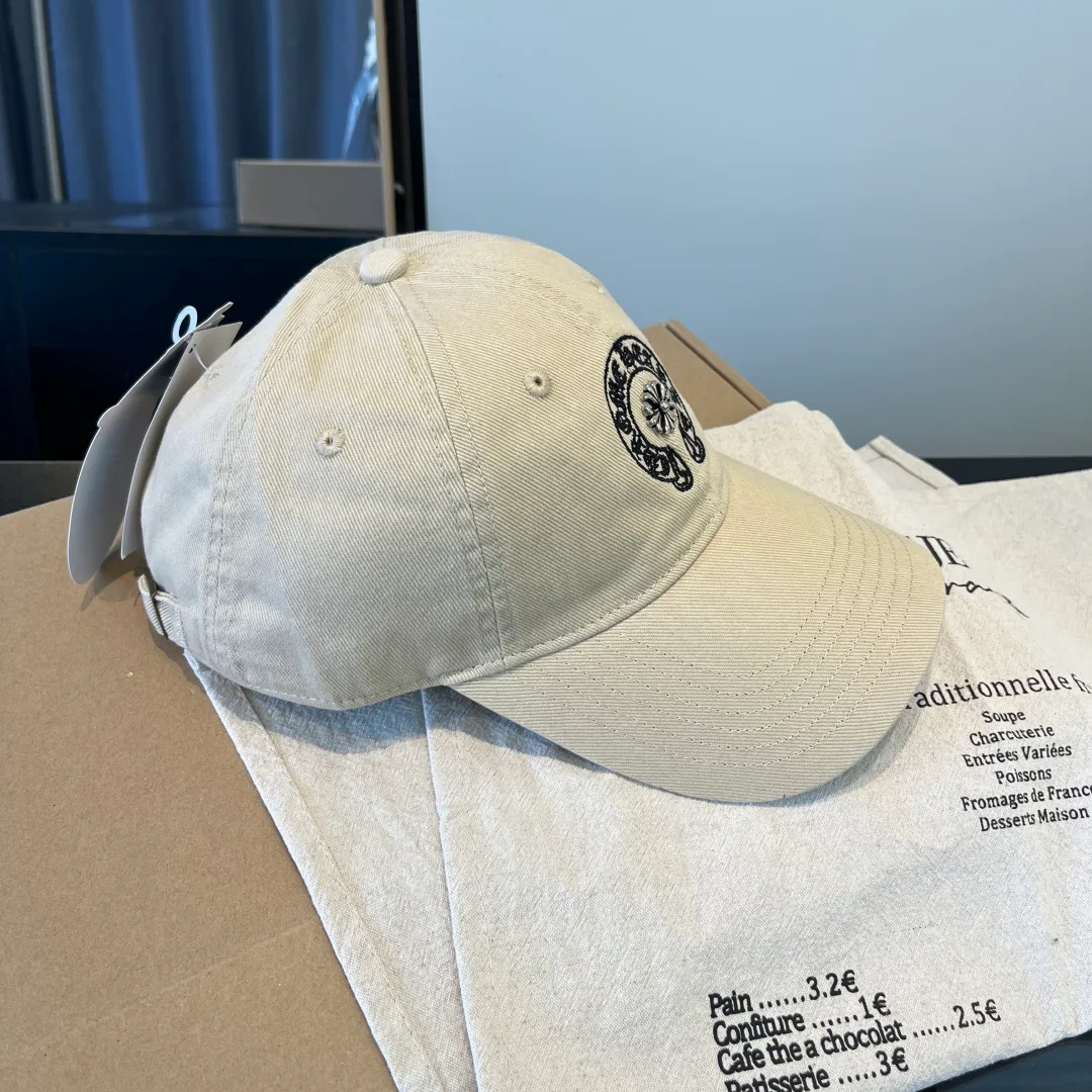 Головные Уборы Chrome Hearts 10776497