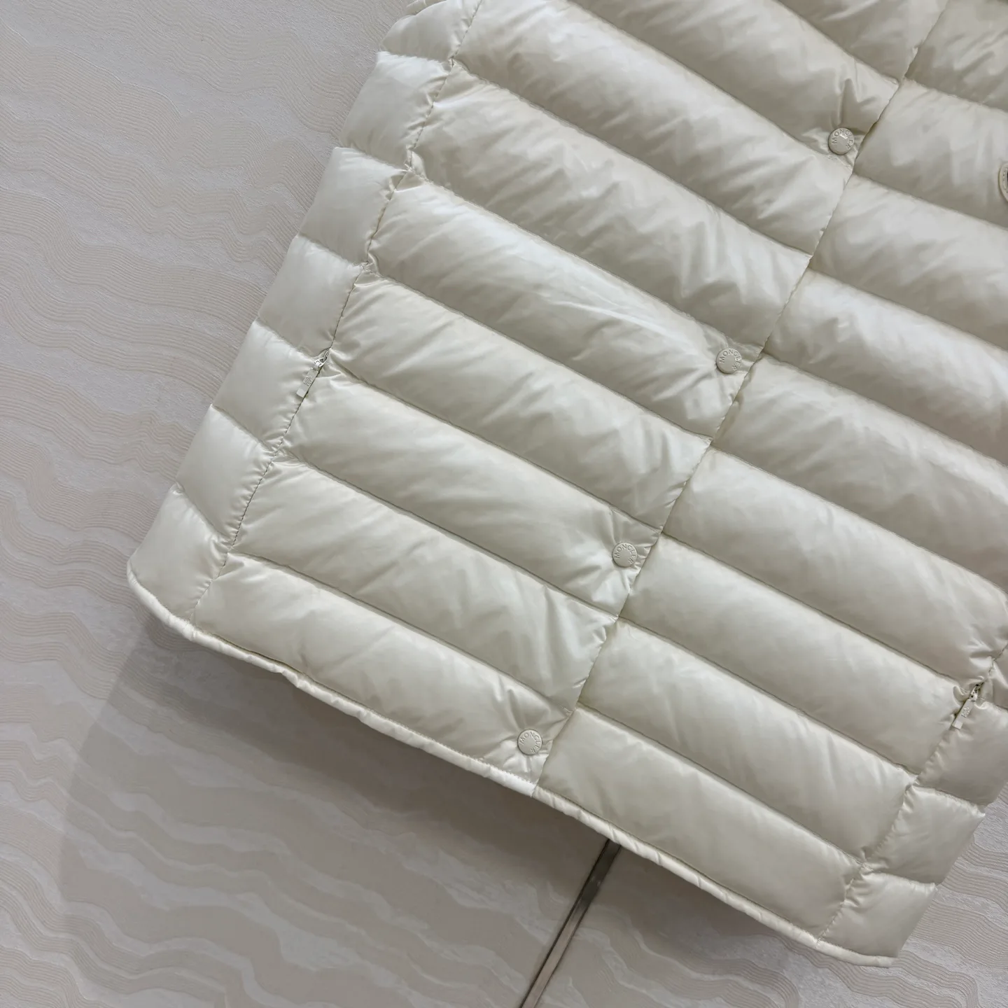 Жилеты Женские Moncler 18710870