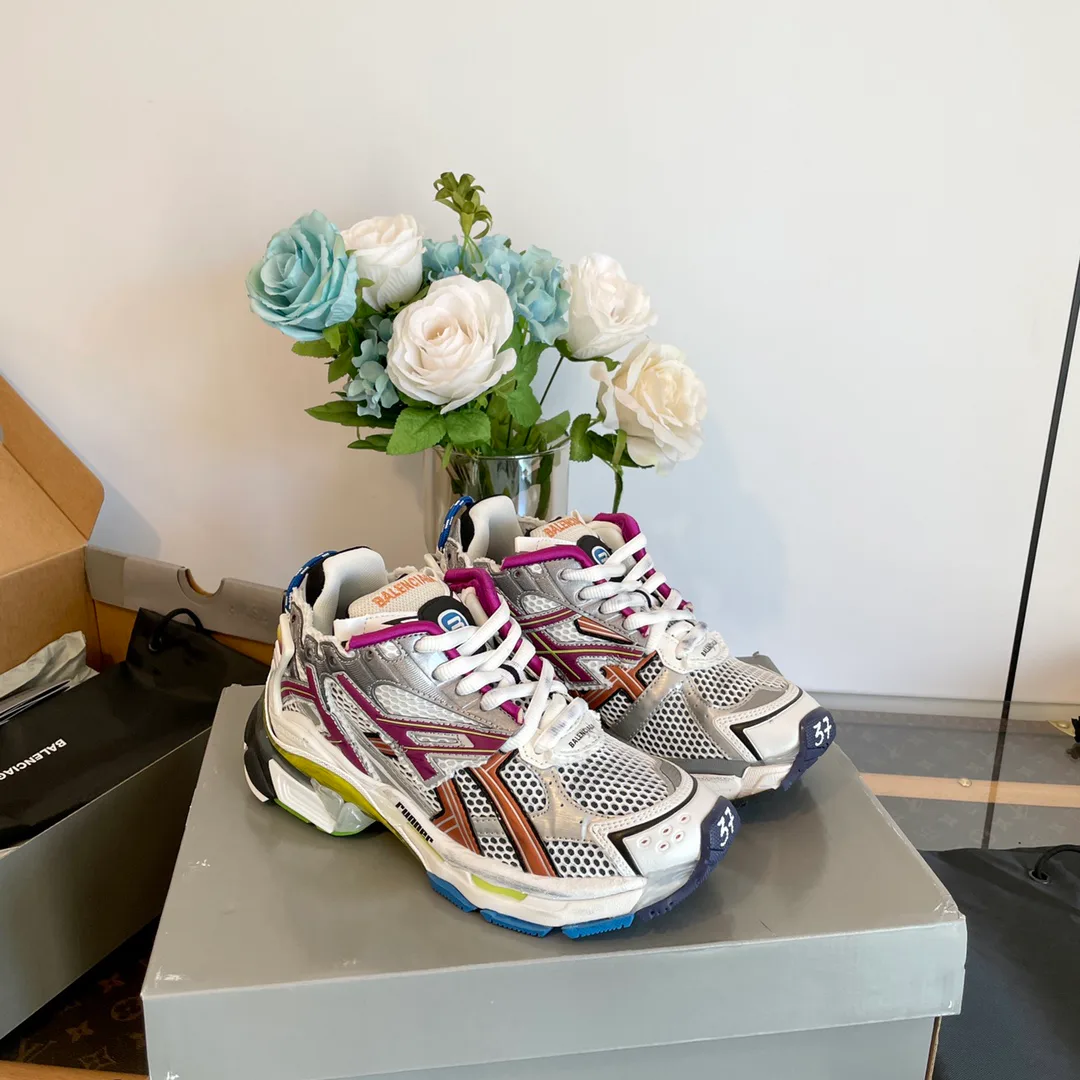 Кроссовки Женские Balenciaga 12656176