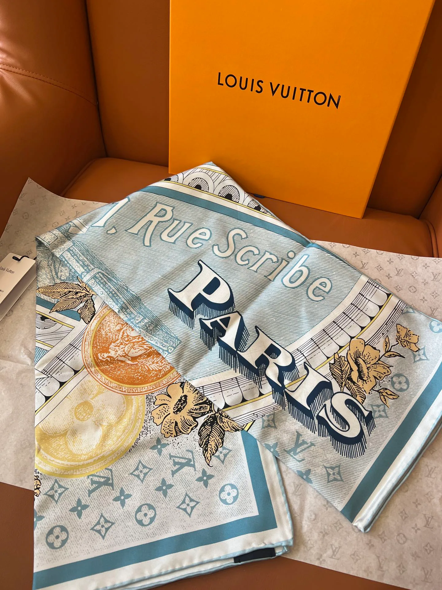 Шарфы Louis Vuitton 7210